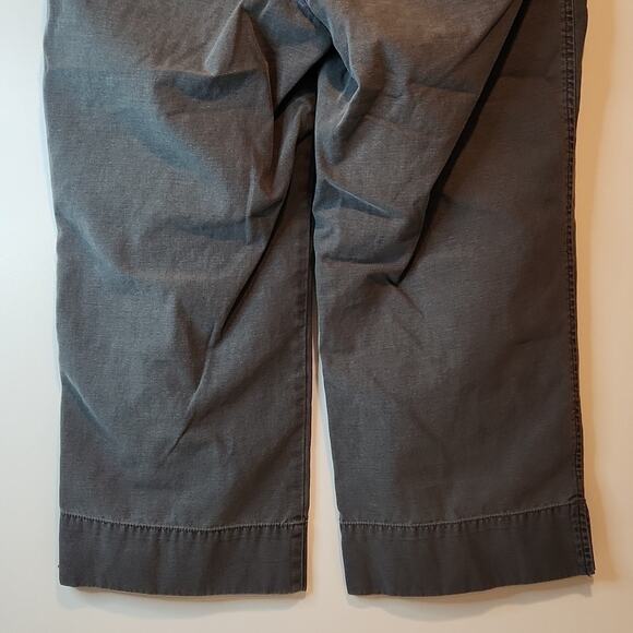 The North Face Capri Pants 100% Cotton Women's Sz 8 Regular Gray NICE! - Picture 12 of 13